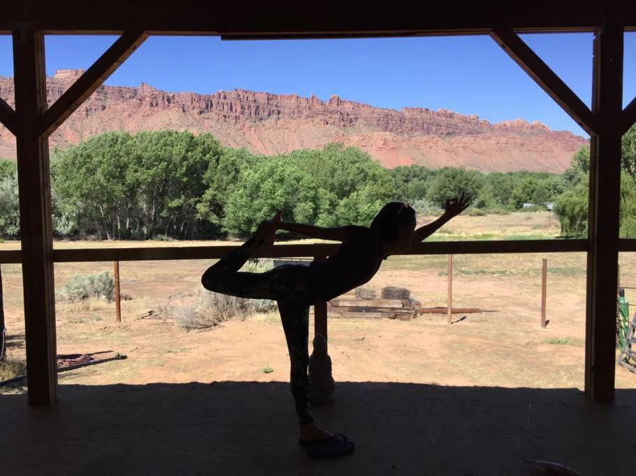 موآب Red Moon Lodge المظهر الخارجي الصورة