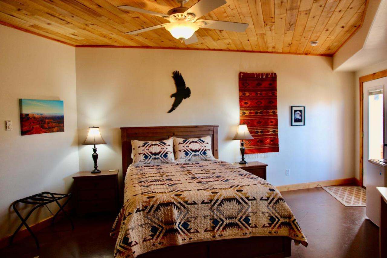 موآب Red Moon Lodge المظهر الخارجي الصورة
