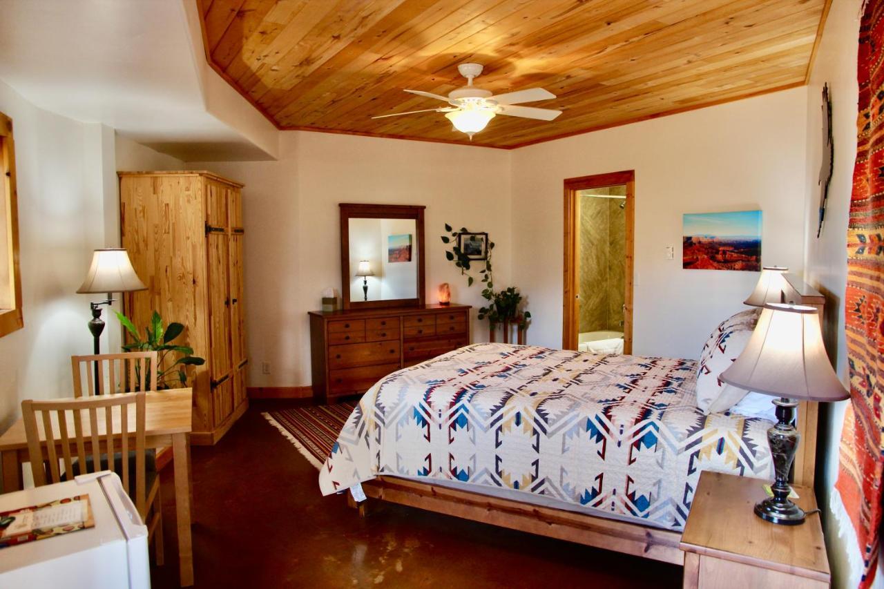 موآب Red Moon Lodge المظهر الخارجي الصورة