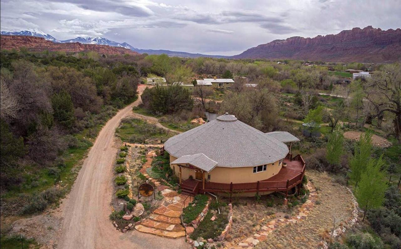 موآب Red Moon Lodge المظهر الخارجي الصورة